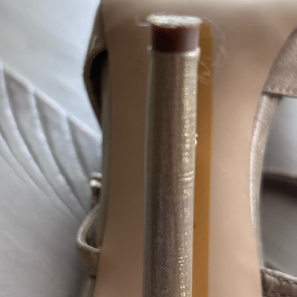 Sam Edelman Women's Ayla mettalic Heels - Picture 6 of 8